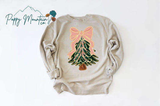 Bow Christmas Tree Tee