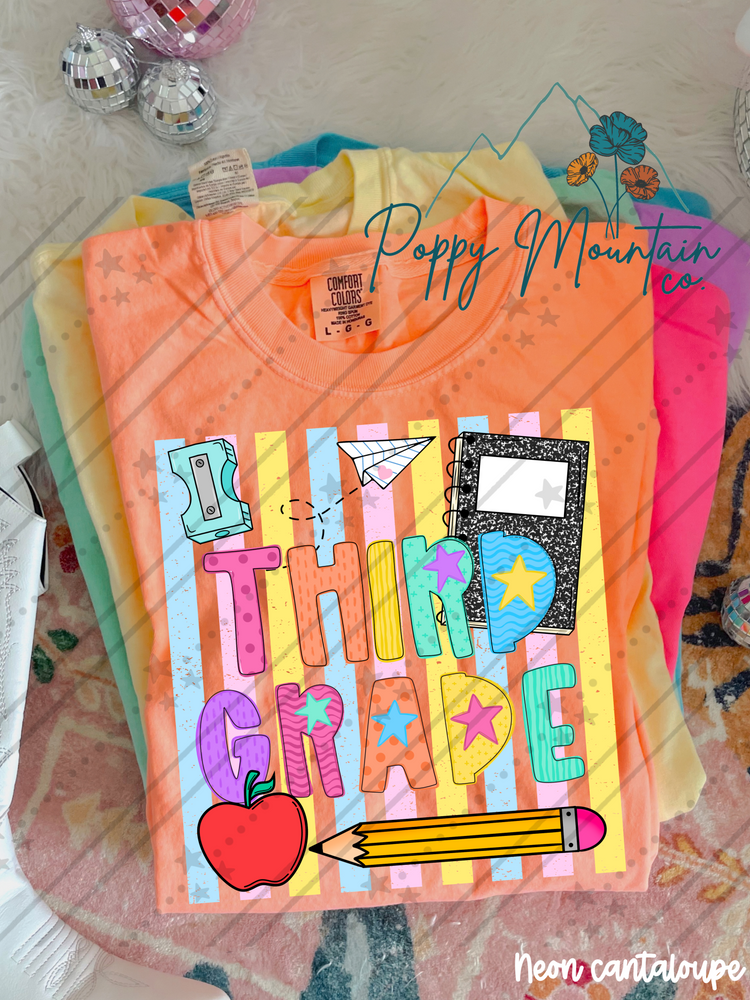 KIDS Colorful Stripes School Grade Tee
